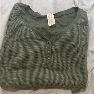 Faded Glory Olive Waffle Knit Top
